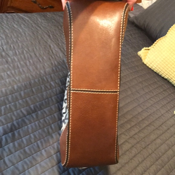 Large Brown Michael Kors signature bag - Picture 2 of 5